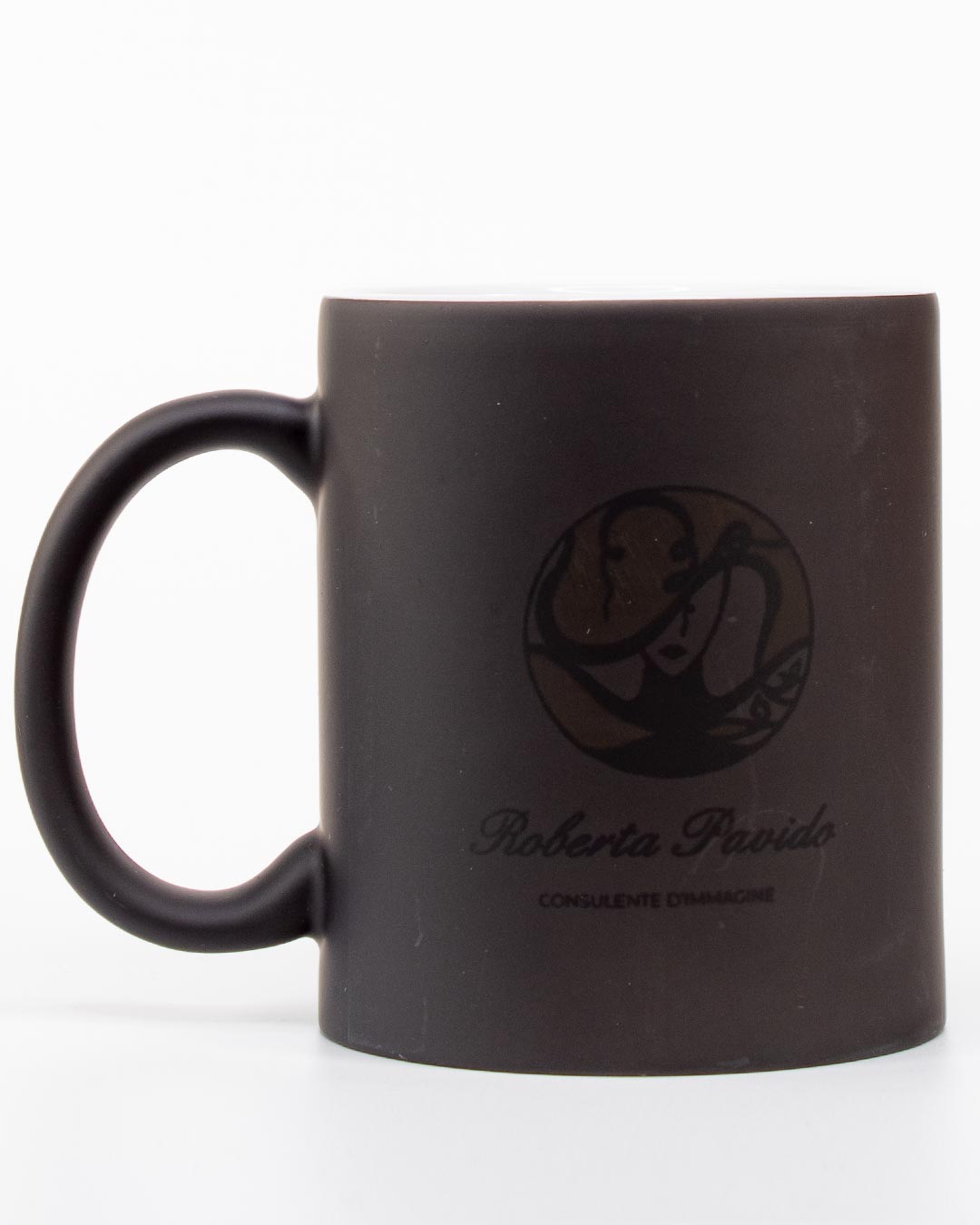 tazza-nera1.jpg Tazza Nera Magica - immagine 1